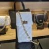 White mobiel wallet for girls